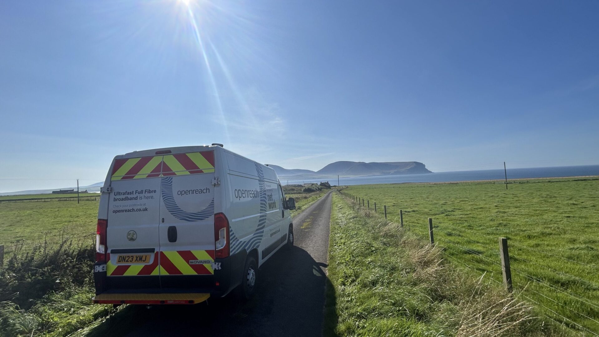 Around 1400 households and businesses in Perth and Kinross can now connect to better broadband speeds through the Scottish Governments 600m Reaching 100 programme and more are set to benefit from upgrades